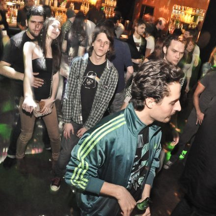 We will House you @ Opera Club