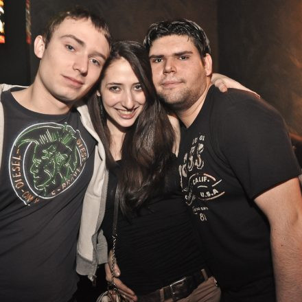 We will House you @ Opera Club