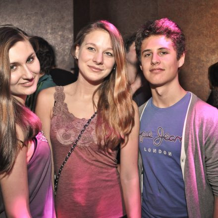 We will House you @ Opera Club