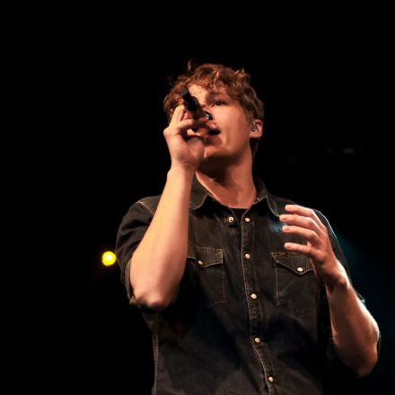 Tim Bendzko & Band @ Gasometer (Pix: Nadja Rabitsch)