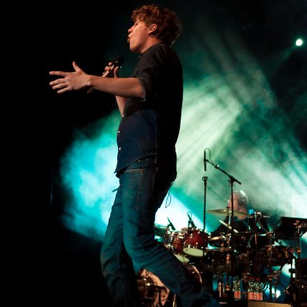 Tim Bendzko & Band @ Gasometer (Pix: Nadja Rabitsch)
