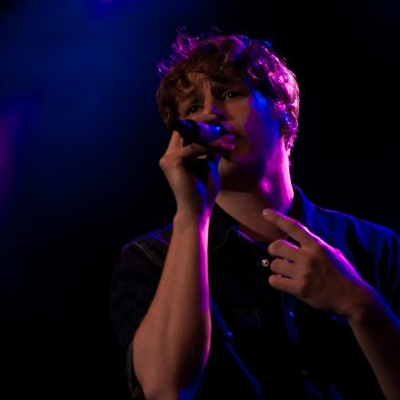 Tim Bendzko & Band @ Gasometer (Pix: Nadja Rabitsch)