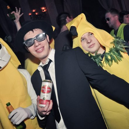 CAM Unifest Faschingsdienstag Gschnas @ Palais Eschenbach