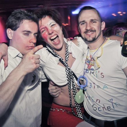 CAM Unifest Faschingsdienstag Gschnas @ Palais Eschenbach