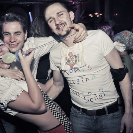 CAM Unifest Faschingsdienstag Gschnas @ Palais Eschenbach