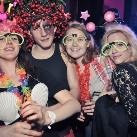 CAM Unifest Faschingsdienstag Gschnas @ Palais Eschenbach