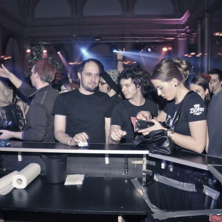 CAM Unifest Faschingsdienstag Gschnas @ Palais Eschenbach