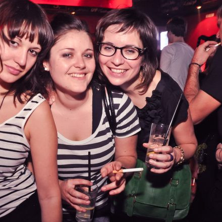 Addicted to Underground @ U4