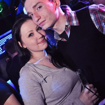 Addicted to Underground @ U4