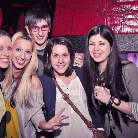 Addicted to Underground @ U4