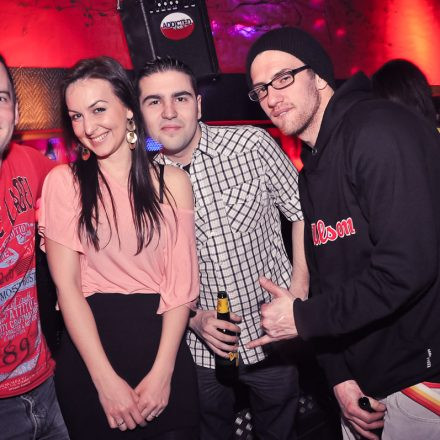 Addicted to Underground @ U4