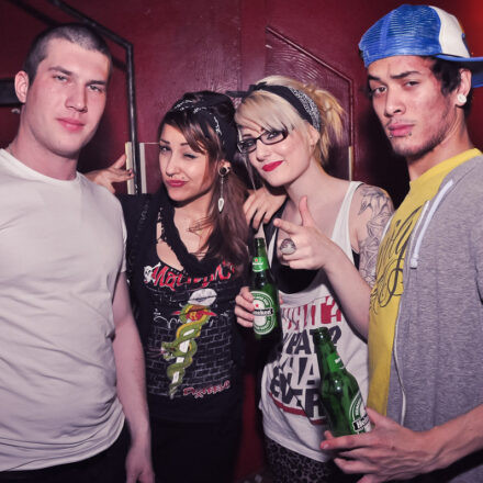 Addicted to Underground @ U4