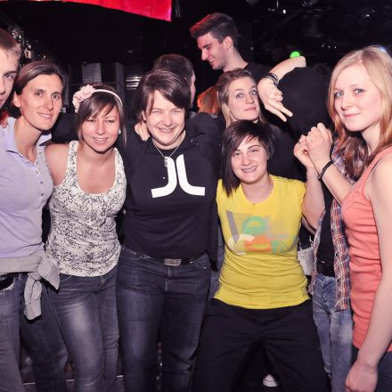 Addicted to Underground @ U4