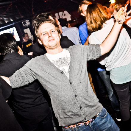 Addicted to Underground @ U4