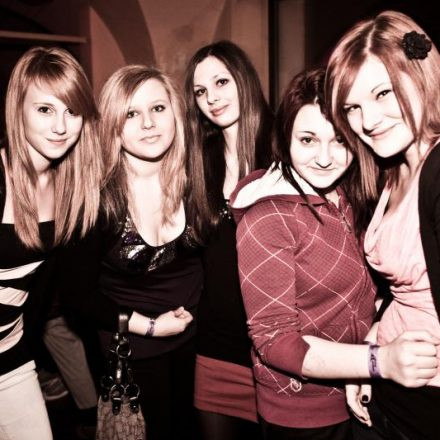 Assi Party @ Oscar Mendez Eisenstadt