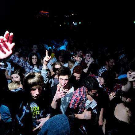Beat It ft. Borgore @ Flex