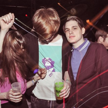 Beatthroat VOL. 4 /w Dirty Disco Youth @ W.U.K.