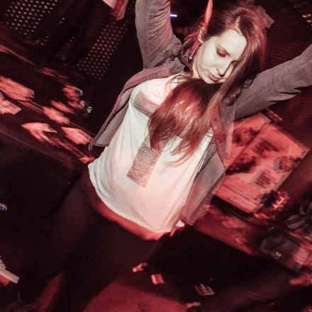 Beatthroat VOL. 4 /w Dirty Disco Youth @ W.U.K.