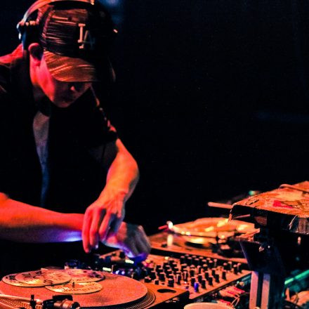 Eristoff Tracks presents: Future Beatz