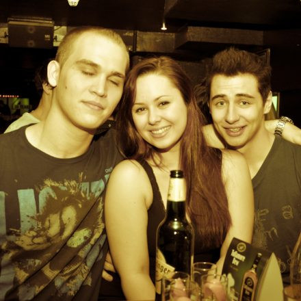 Addicted to Irish Punk + Wup for St.Patrick´s Day @ U4