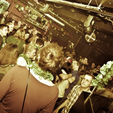 Addicted to Irish Punk + Wup for St.Patrick´s Day @ U4