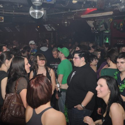 Addicted to Irish Punk + Wup for St.Patrick´s Day @ U4