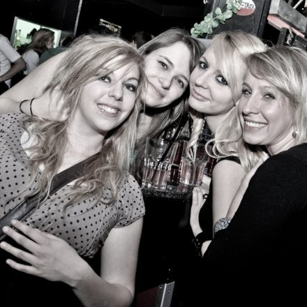 Addicted to Irish Punk + Wup for St.Patrick´s Day @ U4