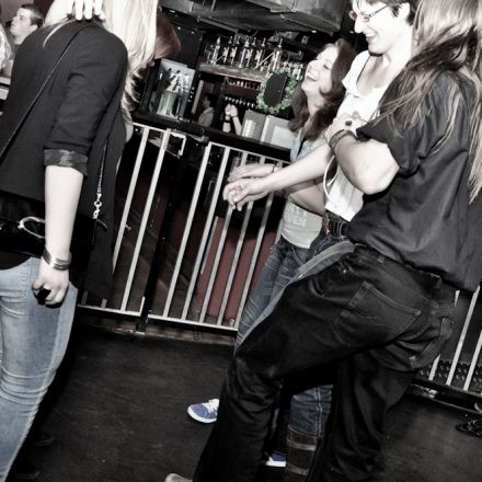 Addicted to Irish Punk + Wup for St.Patrick´s Day @ U4