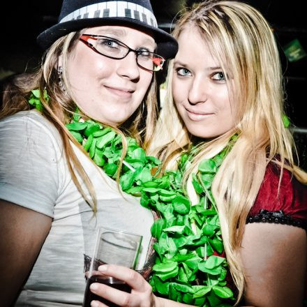 Addicted to Irish Punk + Wup for St.Patrick´s Day @ U4