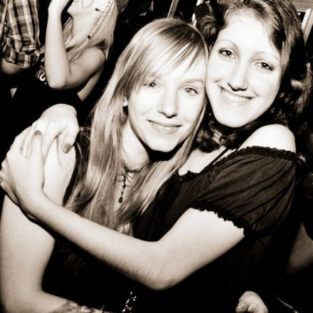 Addicted to Irish Punk + Wup for St.Patrick´s Day @ U4