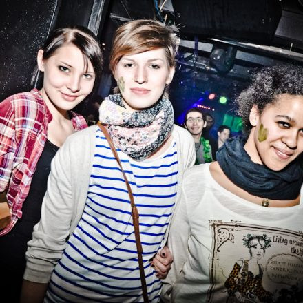 Addicted to Irish Punk + Wup for St.Patrick´s Day @ U4