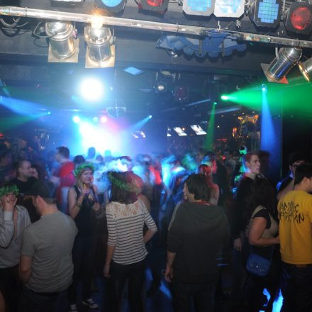 Addicted to Irish Punk + Wup for St.Patrick´s Day @ U4