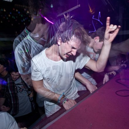 DAZE pres. YOU KILLING ME
