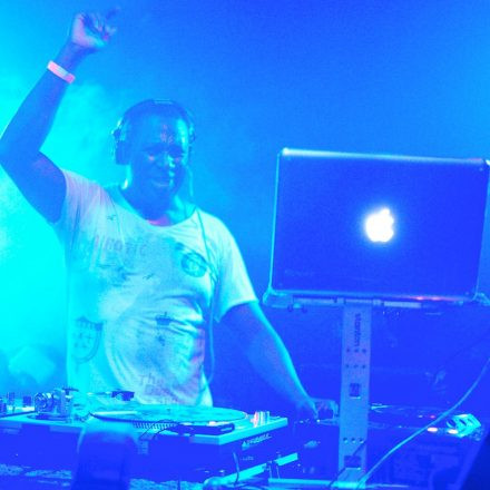 Vollkontakt ft. Dj Marky @ fluc_wanne