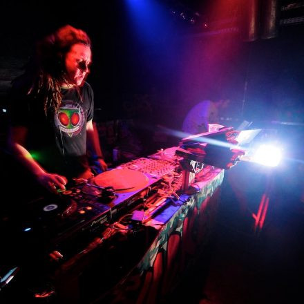 WICKED ft. DJ Vandal @ Flex