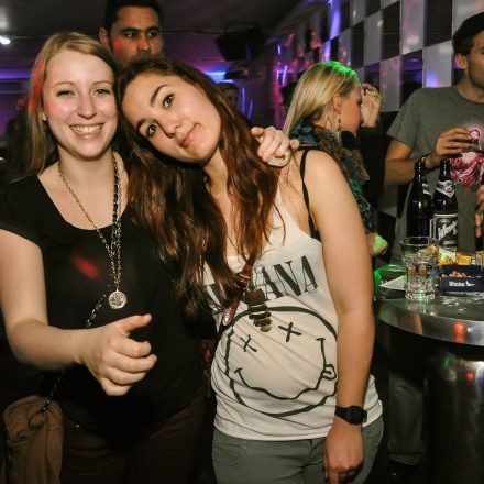 Shirty #3 feat. Noob - PART 1 @ The Loft