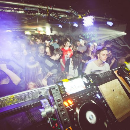 Shirty #3 feat. Noob - PART 2 @ The Loft
