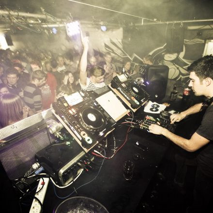 Shirty #3 feat. Noob - PART 2 @ The Loft