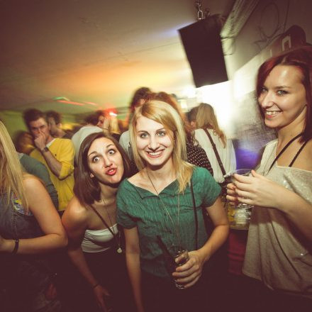 Shirty #3 feat. Noob - PART 2 @ The Loft