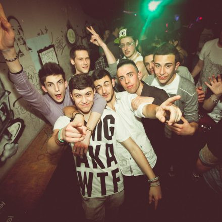 Shirty #3 feat. Noob - PART 2 @ The Loft