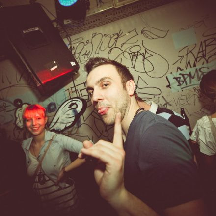 Shirty #3 feat. Noob - PART 2 @ The Loft
