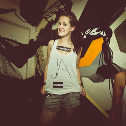 Shirty #3 feat. Noob - PART 2 @ The Loft