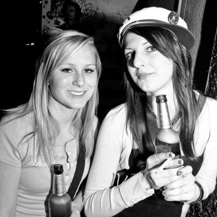 BOUNCE pres. ROKSONIX @ Fluc_Wanne