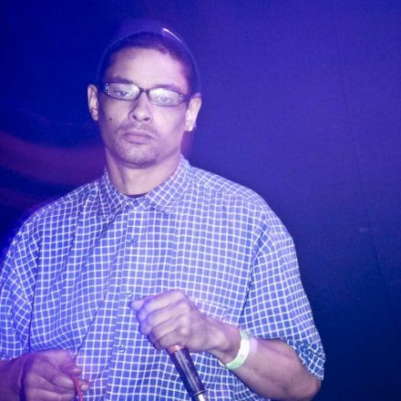 BOUNCE pres. ROKSONIX @ Fluc_Wanne