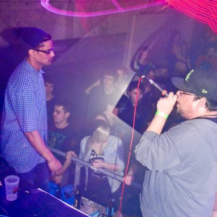 BOUNCE pres. ROKSONIX @ Fluc_Wanne