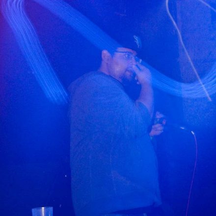 BOUNCE pres. ROKSONIX @ Fluc_Wanne