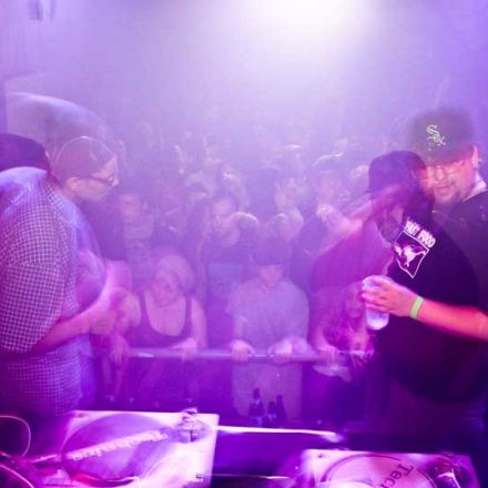 BOUNCE pres. ROKSONIX @ Fluc_Wanne