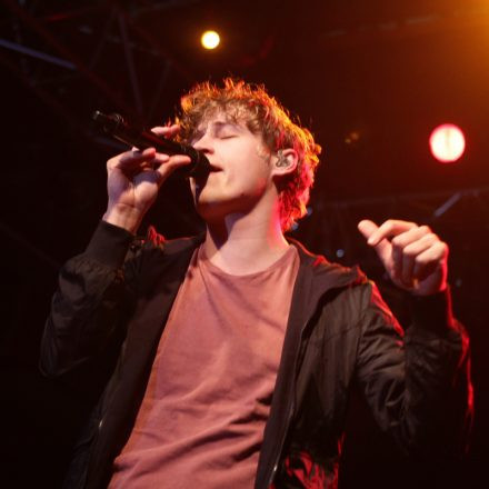 Tim Bendzko & Band @ Arena