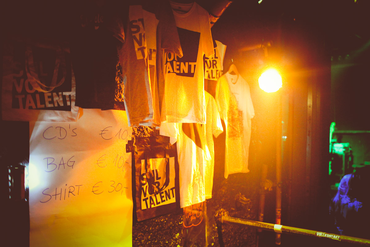 Crazy Deluxe pres The Koletzkis Live! @ Flex