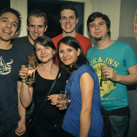 VIENNAs FIRST 90ies CLUB @ The Loft